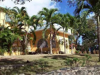 Hotel The Crow'S Nest Inn Vieques