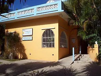 The Crow'S Nest Inn Vieques Hotel